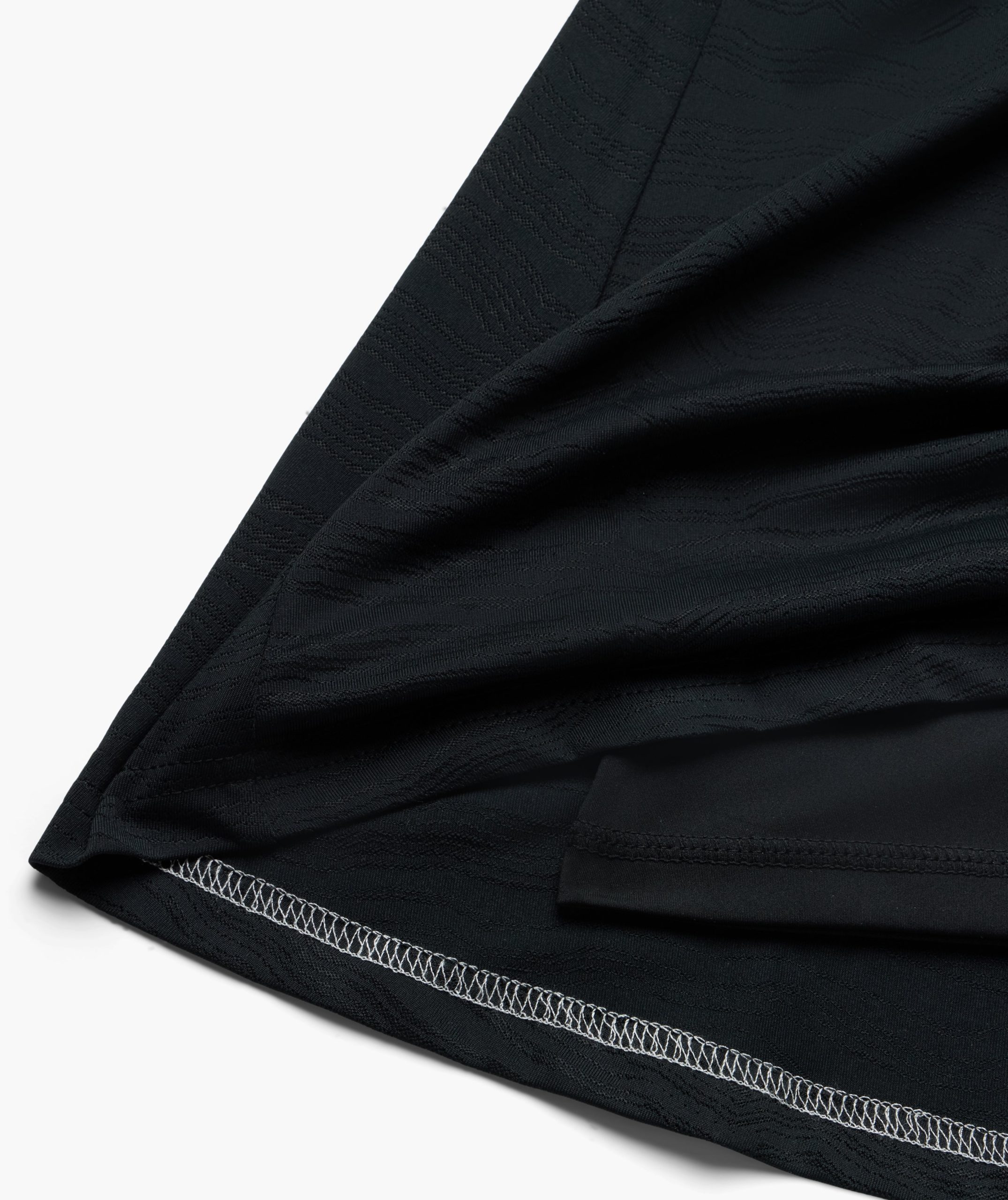 PLEATED MOTION 2 IN 1 SHORT - Image 12