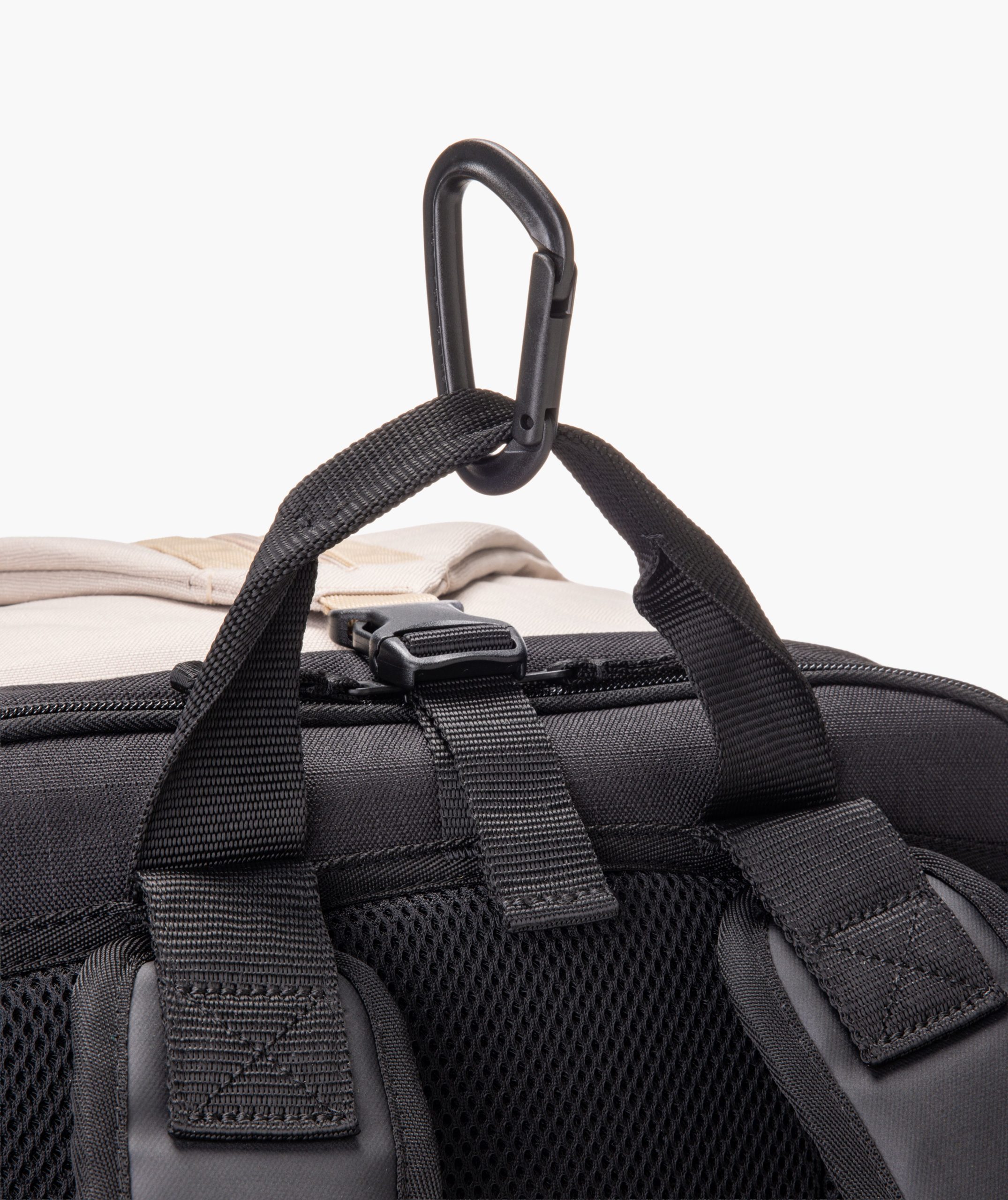 GEARLOGIC BACKPACK - Image 8